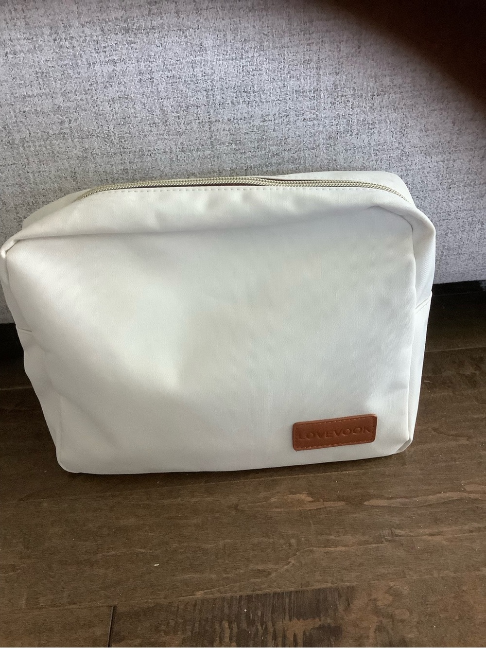 Lovevook White Cosmetic Pouch - Travel Makeup Organizer